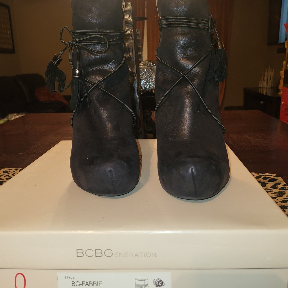 BCBGeneration Black Women's Chic Booties